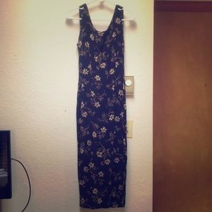 Long flower print black dress